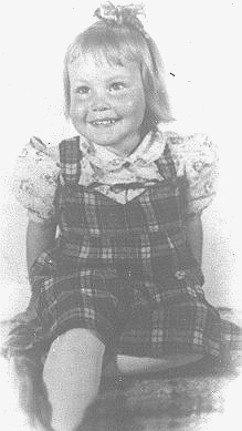 Wilma [Billie]...baby picture.jpg (67287 bytes)